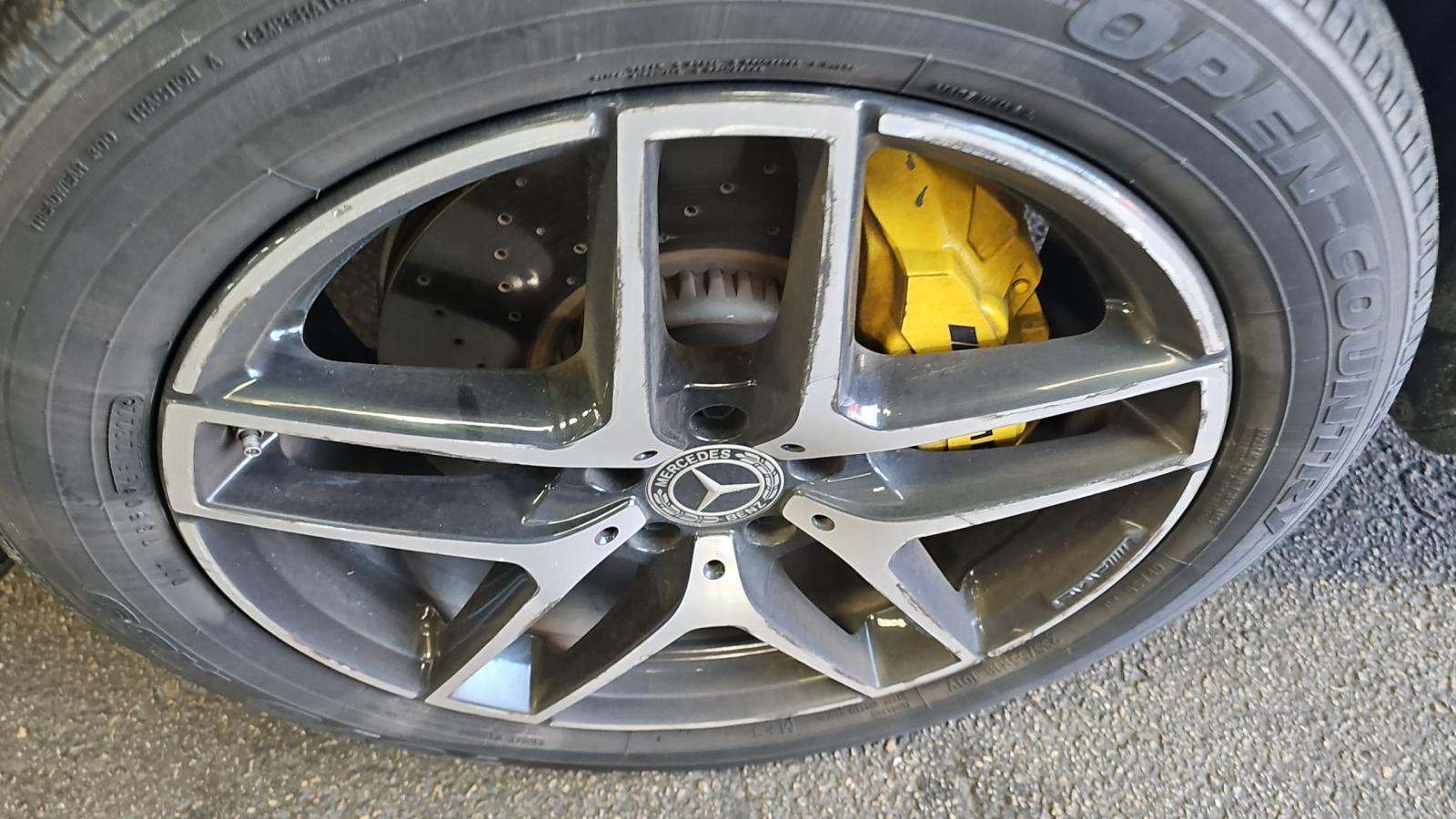 2019 Mercedes-Benz GLC 300