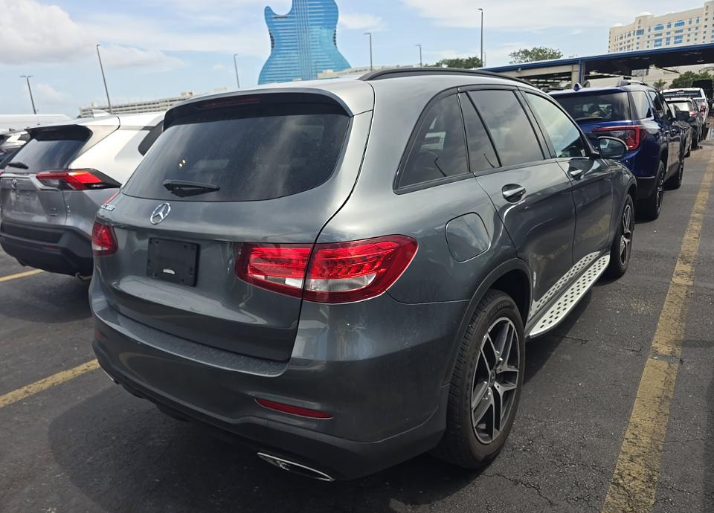 2019 Mercedes-Benz GLC 300