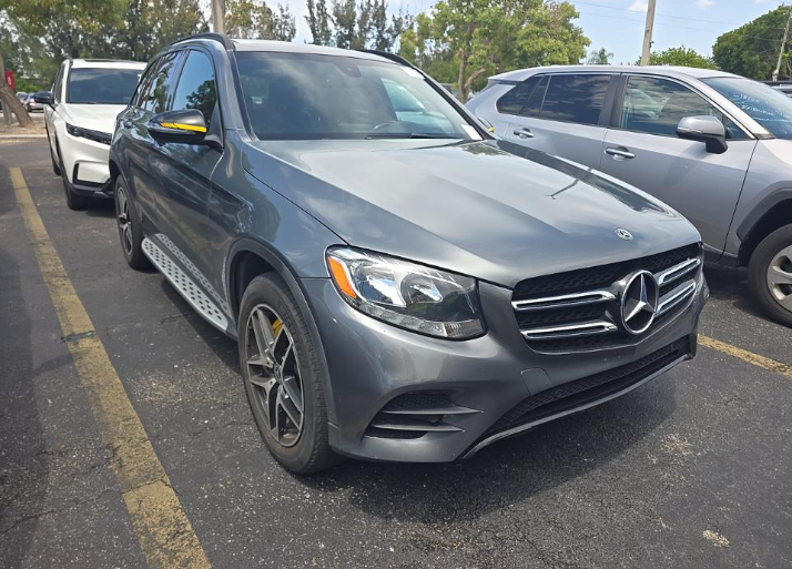 2019 Mercedes-Benz GLC 300