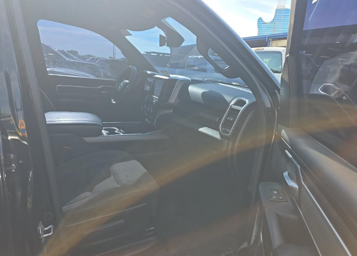 2021 RAM 1500 Big Horn Extended Cab