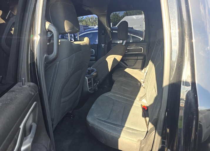 2021 RAM 1500 Big Horn Extended Cab