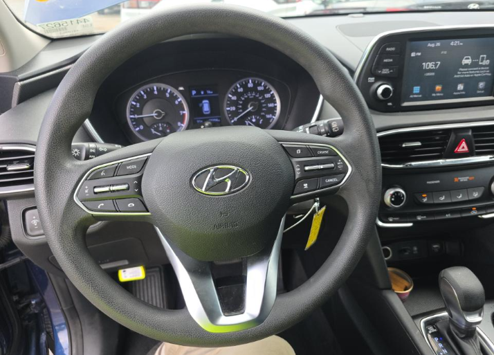 2020 Hyundai Santa Fe SE