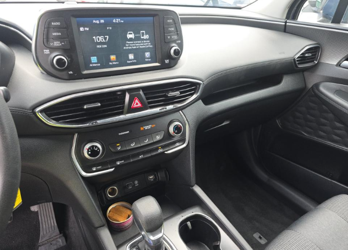2020 Hyundai Santa Fe SE