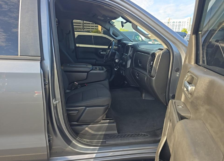 2021 Chevrolet Silverado 1500 Custom Crew Cab