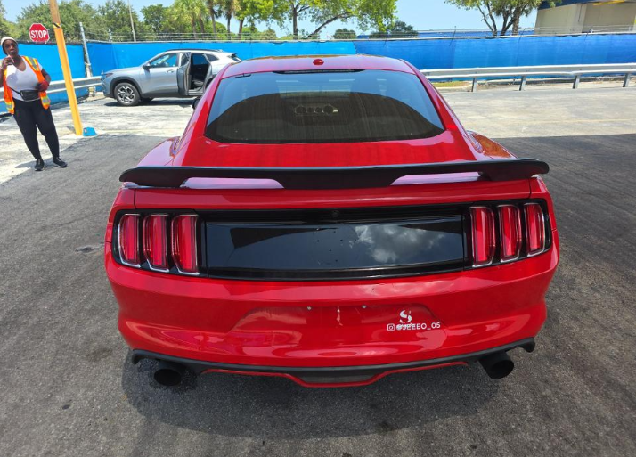 2015 Ford Mustang EcoBoost Premium