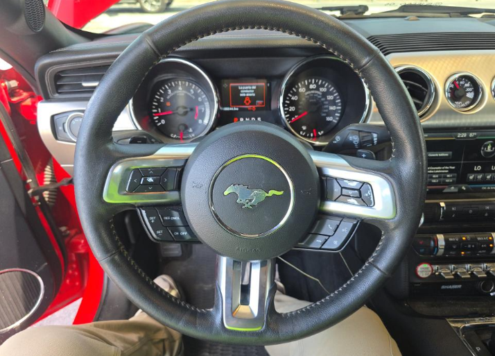 2015 Ford Mustang EcoBoost Premium
